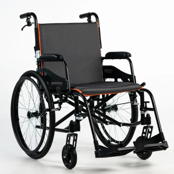 כיסא גלגלים Featherweight – קל משקל במיוחד 6.1 קילו
